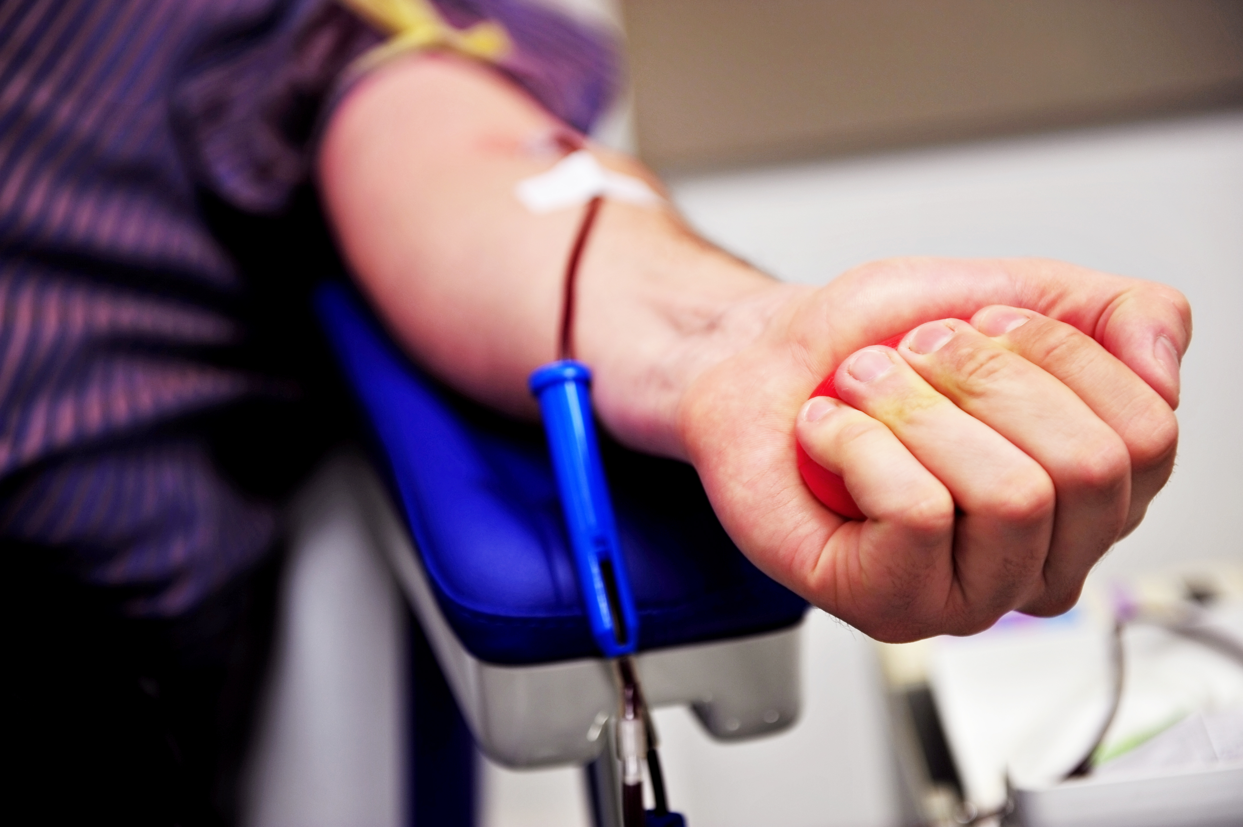 American Red Cross seeking blood donations during the holidays