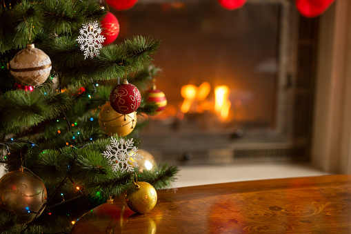 One week 'til Christmas to-do list: Area mom blogger suggests keeping it local - Vimarsana News